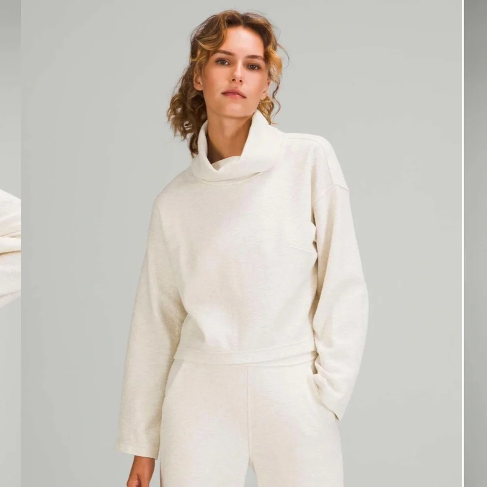 Lululemon Ribbed Funnel Neck Pullover